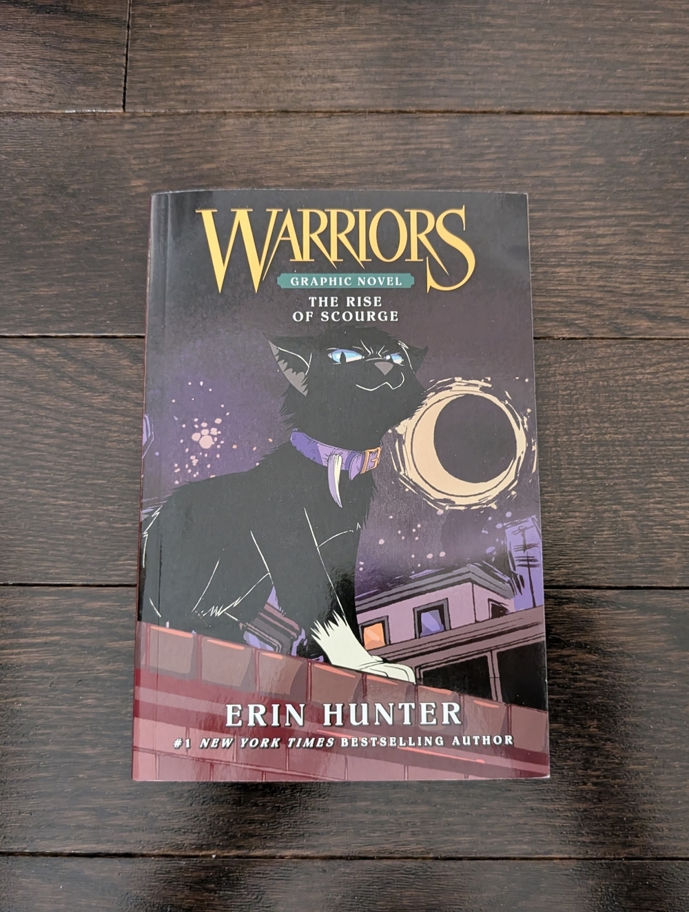LIKE NEW Warriors (Warrior Cats), The Rise Of Scourge,Graphic Novel